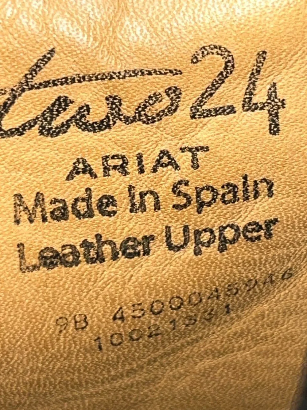 Ariat two 24